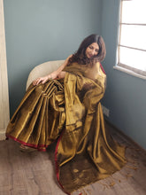 Load image into Gallery viewer, Gold Tissue Linen Saree