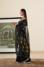 Load image into Gallery viewer, Classic Black Jamdani Saree