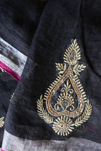 Load image into Gallery viewer, Mid-Summer Night’s Dream Linen Saree