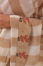 Load image into Gallery viewer, Striped Ivory Silk Cotton Chanderi Saree