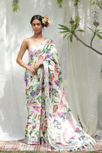 Load image into Gallery viewer, Guldasta Floral Linen Saree