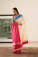 Load image into Gallery viewer, Pearl Elegance Ganga Jamuna Saree
