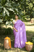 Load image into Gallery viewer, Lilac Scalloped Muga Silk Saree
