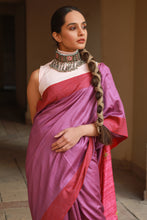 Load image into Gallery viewer, Pāṭala Muga Silk Saree
