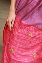 Load image into Gallery viewer, Pāṭala Muga Silk Saree
