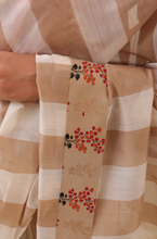 Load image into Gallery viewer, Striped Ivory Silk Cotton Chanderi Saree
